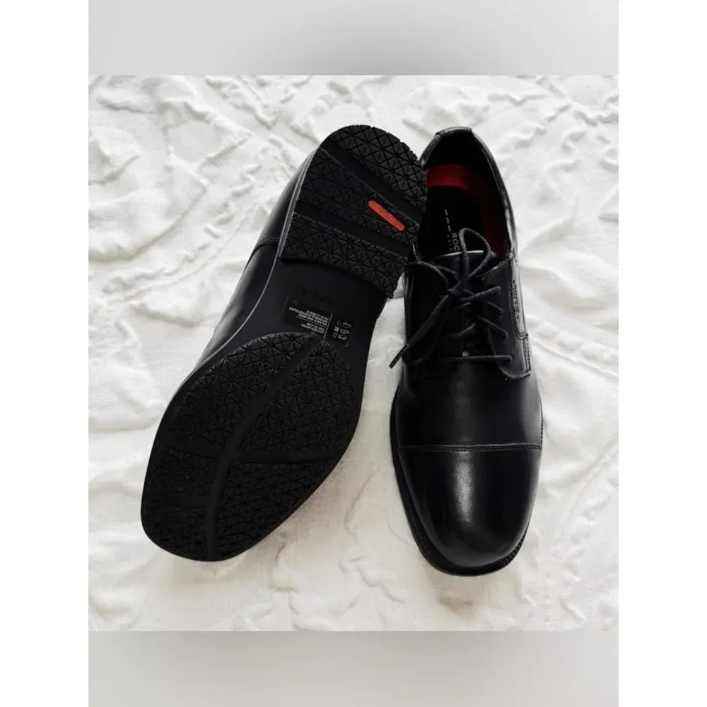 Rockport  Men's Essential Details Oxford Black Size 8.5 W